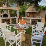 Appartamento Ta Spitakia Tsarbopoulos