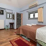 Ta Spitakia Tsarbopoulos Kyparissia
