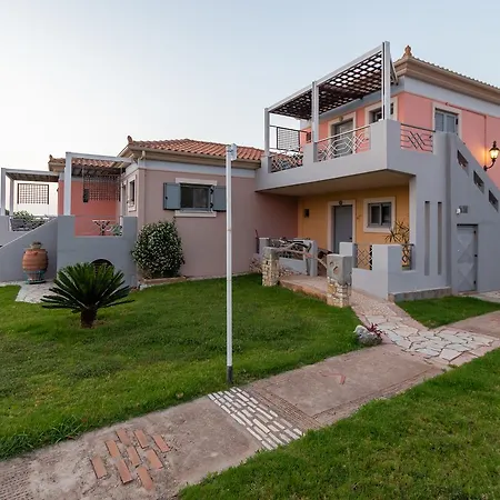 Ta Spitakia Tsarbopoulos *