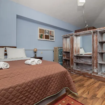 Appartement Ta Spitakia Tsarbopoulos *