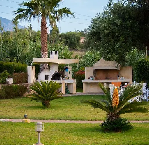 Ta Spitakia Tsarbopoulos Lägenhet