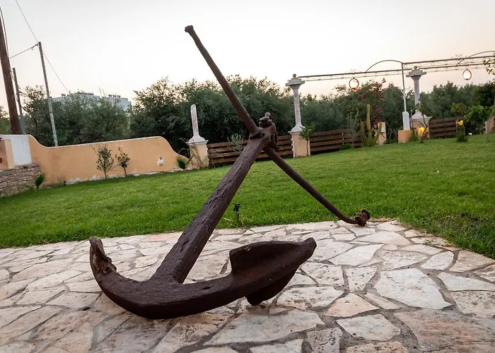 Ta Spitakia Tsarbopoulos