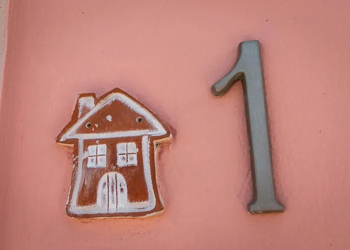 Ta Spitakia Tsarbopoulos Apartman