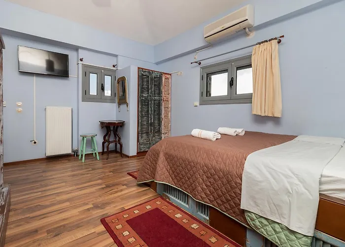 Ta Spitakia Tsarbopoulos Kyparissia